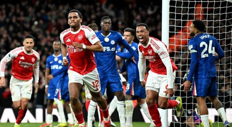 arsenal-khuat-phuc-chelsea-tai-emirates